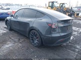 Tesla Model Y Performance Dual Motor All-Wheel Drive 7SAYGDEF7RA329263 fotografie