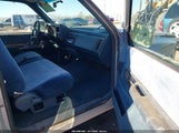 GMC Sierra C1500 2GTEC19K9R1574797 снимка