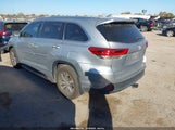 Toyota Highlander Xle 5TDJZRFH2JS523286 снимка