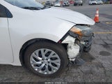 Toyota Corolla Le 5YFBURHE4HP677586 снимка
