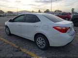 Toyota Corolla Le 5YFBURHE4HP677586 снимка