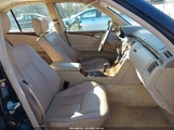 Mercedes-Benz E 320 WDBJF65J7YB011468 fotografie