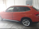 BMW X1 xDrive28I WBAVL1C51FVY32983 снимка