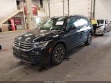 Volkswagen Tiguan 2.0T S 3VVRB7AX3PM126562 fotografie