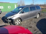 Toyota Sienna Le V6 5TDKK3DC6BS171912 снимка