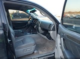 Toyota 4Runner Limited V8 JTEBT17R840040421 снимка