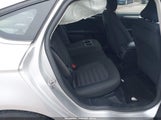 Ford Fusion Se 3FA6P0HD9HR275462 снимка