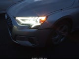 Audi A3 Premium 40 Tfsi Front-Wheel Drive S Tronic WAUAUDGY7RA112505 photo