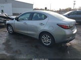 Toyota Yaris Ia 3MYDLBYV1JY333823 снимка