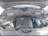 Audi Q5 2.0T Premium WA1CFAFP1BA010310 снимка