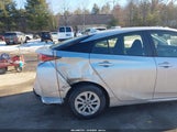 Toyota Prius Two JTDKBRFU7G3017310 снимка