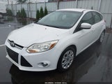 Ford Focus Se 1FAHP3K23CL396044 photo