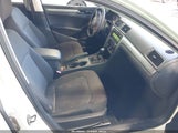 Volkswagen Passat 2.5L S 1VWAP7A38DC096172 снимка