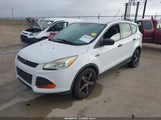 Ford Escape S 1FMCU0F77EUD00877 fotografie