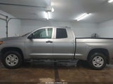 Toyota Tundra Sr 5TFUY5F17MX001392 fotografie