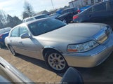 Lincoln Town Car 1LNHM82W77Y637112 снимка