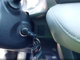 Toyota Rav4 Xle JTMRFREVXDD026294 снимка