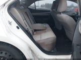 Toyota Corolla Le 5YFBURHE3FP203318 снимка