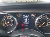 Jeep Wrangler Unlimited Sport 4X4 1C4HJXDN2JW221080 fotografie
