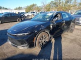 Toyota Crown Xle JTDAAAAF8R3022804 снимка