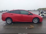 Toyota Prius Two JTDKBRFUXJ3060224 снимка