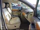 Chrysler Town & Country Limited 2A8HR64X89R651214 fotografie