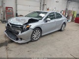 Toyota Camry Le 4T1B11HK7JU614373 photo