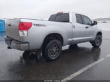Toyota Tundra Grade 5.7L V8 5TFUY5F1XAX157325 снимка