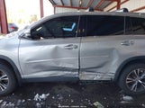 Toyota Highlander Le 5TDBZRFH3KS726290 снимка