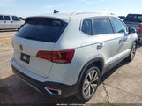 Volkswagen Taos 1.5T Se 3VVSX7B24RM018900 photo