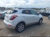Buick Encore Essence KL4CJGSB9HB032053 fotografie