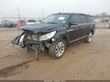Lincoln Navigator Reserve L 5LMJJ3LT9NEL15830 photo