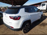 Jeep Compass Limited 4X4 3C4NJDCNXRT610893 снимка