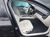 Volvo S60 B5 Plus Dark Theme 7JRL12FL1RG305567 fotografie