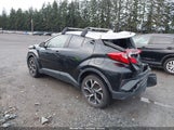 Toyota C-Hr Xle JTNKHMBX9L1067712 photo