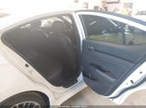 Hyundai Elantra Sport KMHD04LB1HU291663 снимка