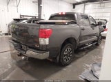 Toyota Tundra Grade 4.6L V8 5TFDM5F17BX018640 fotografie