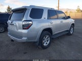 Toyota 4Runner Limited/Sr5/Sr5 Premium/Trd Off Road/Trd Off Road Premium/Trd Pro JTEBU5JR6J5602747 fotografie