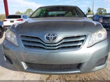 Toyota Camry Le 4T1BF3EK6AU543622 photo