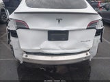 Tesla Model Y Performance Dual Motor All-Wheel Drive 7SAYGDEF2NF561945 photo