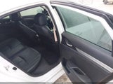 Honda Civic Touring 19XFC1F91KE000077 снимка