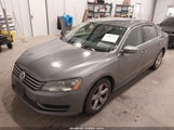 Volkswagen Passat 2.5L Se 1VWBP7A3XCC048269 снимка