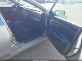 Nissan Altima 2.5/2.5 S/2.5 Sl/2.5 Sr/2.5 Sv 1N4AL3AP0GN312041 fotografie