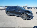 Volkswagen Tiguan 2.0T Se/2.0T Wolfsburg Edition 3VV3B7AX8RM190010 fotografie