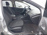 Ford Focus Se 1FADP3K2XJL301135 снимка