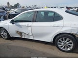 Toyota Camry Le 4T1C11AK3NU629506 fotografie