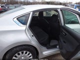 Nissan Altima 2.5/2.5 S/2.5 Sl/2.5 Sv 1N4AL3AP7FN314223 fotografie