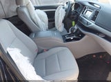 Toyota Highlander Le V6 5TDZKRFH9GS183506 photo