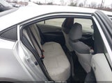 Toyota Corolla Le JTDEPRAE4LJ033128 снимка