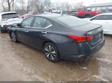 Nissan Altima Sv Fwd 1N4BL4DV8MN417832 photo
